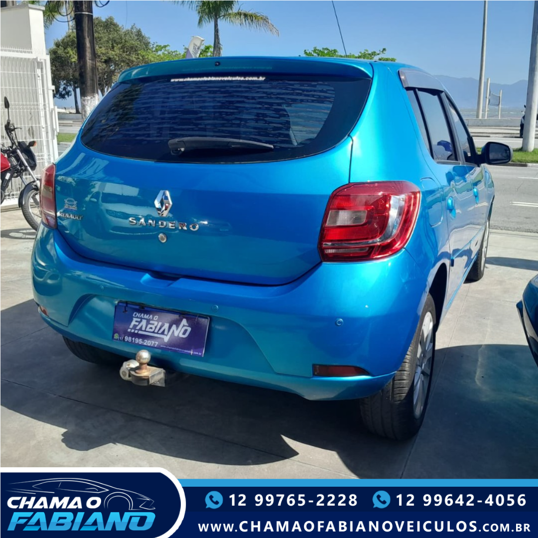 RENAULT Sandero 1.0 16V 4P FLEX EXPRESSION RENAULT Sandero 1.0 16V 4P FLEX EXPRESSION