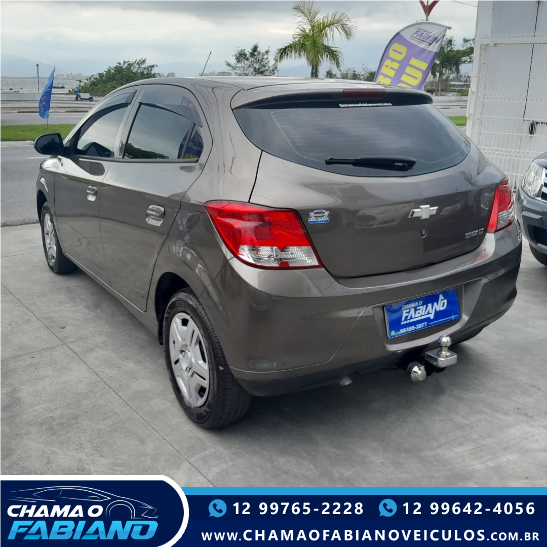 CHEVROLET Onix Hatch 1.0 4P FLEX LT CHEVROLET Onix Hatch 1.0 4P FLEX LT