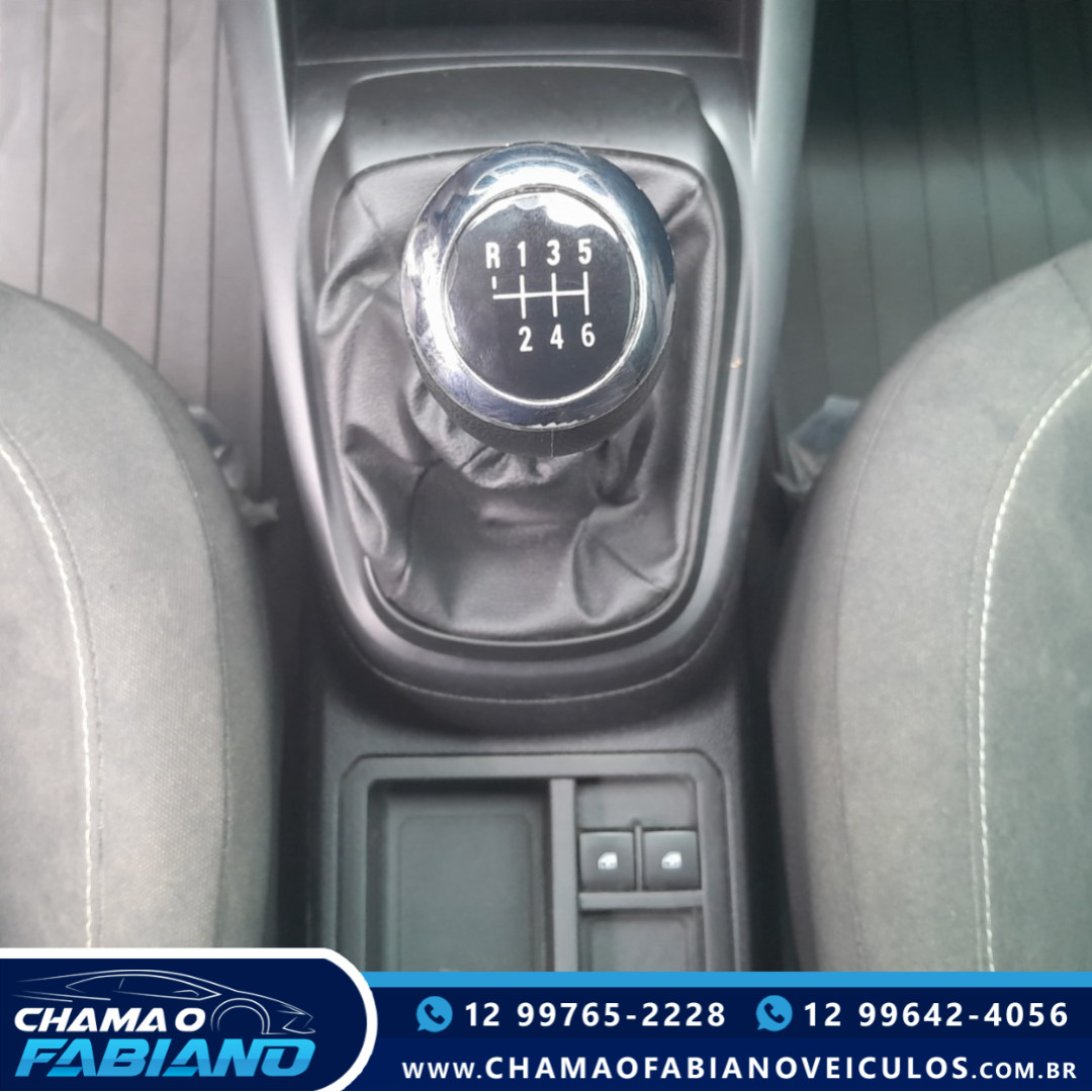 CHEVROLET Onix Hatch 1.0 4P FLEX JOY