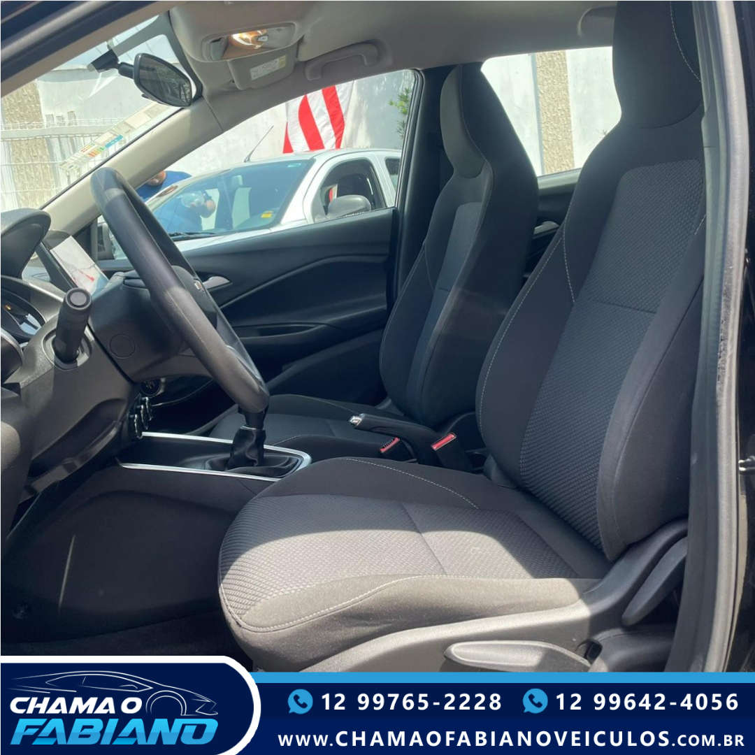 CHEVROLET Onix Hatch 1.0 4P FLEX LT TURBO