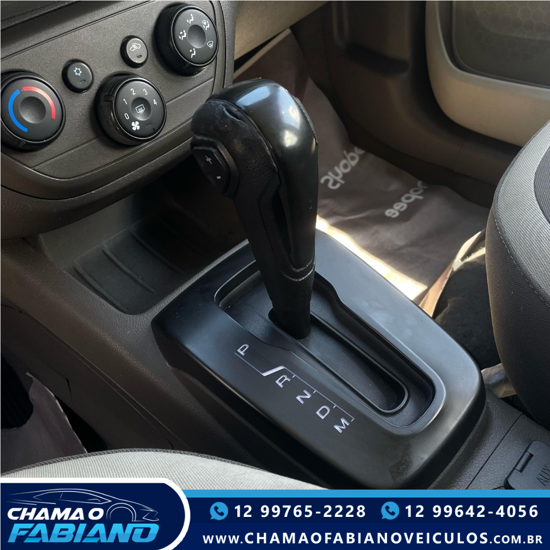 Spin 1.8 4P FLEX LT AUTOMÁTICO
