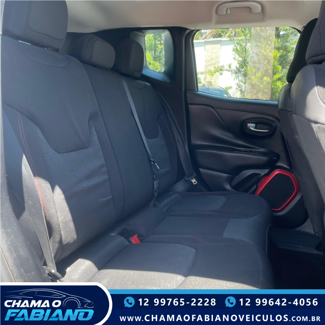 JEEP Renegade 2.0 16V 4P TURBO DIESEL TRAILHAWK 4X4 AUTOMÁTICO