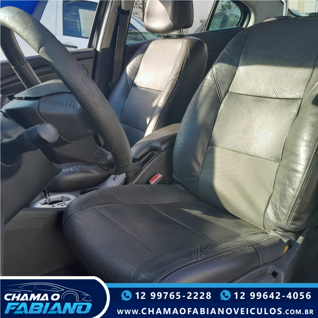 RENAULT Fluence 2.0 16V 4P FLEX DYNAMIQUE AUTOMÁTICO