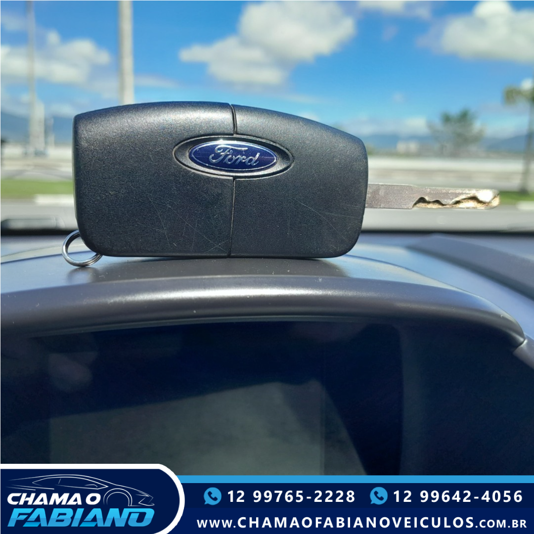 Fiesta Hatch 1.6 4P SE FLEX