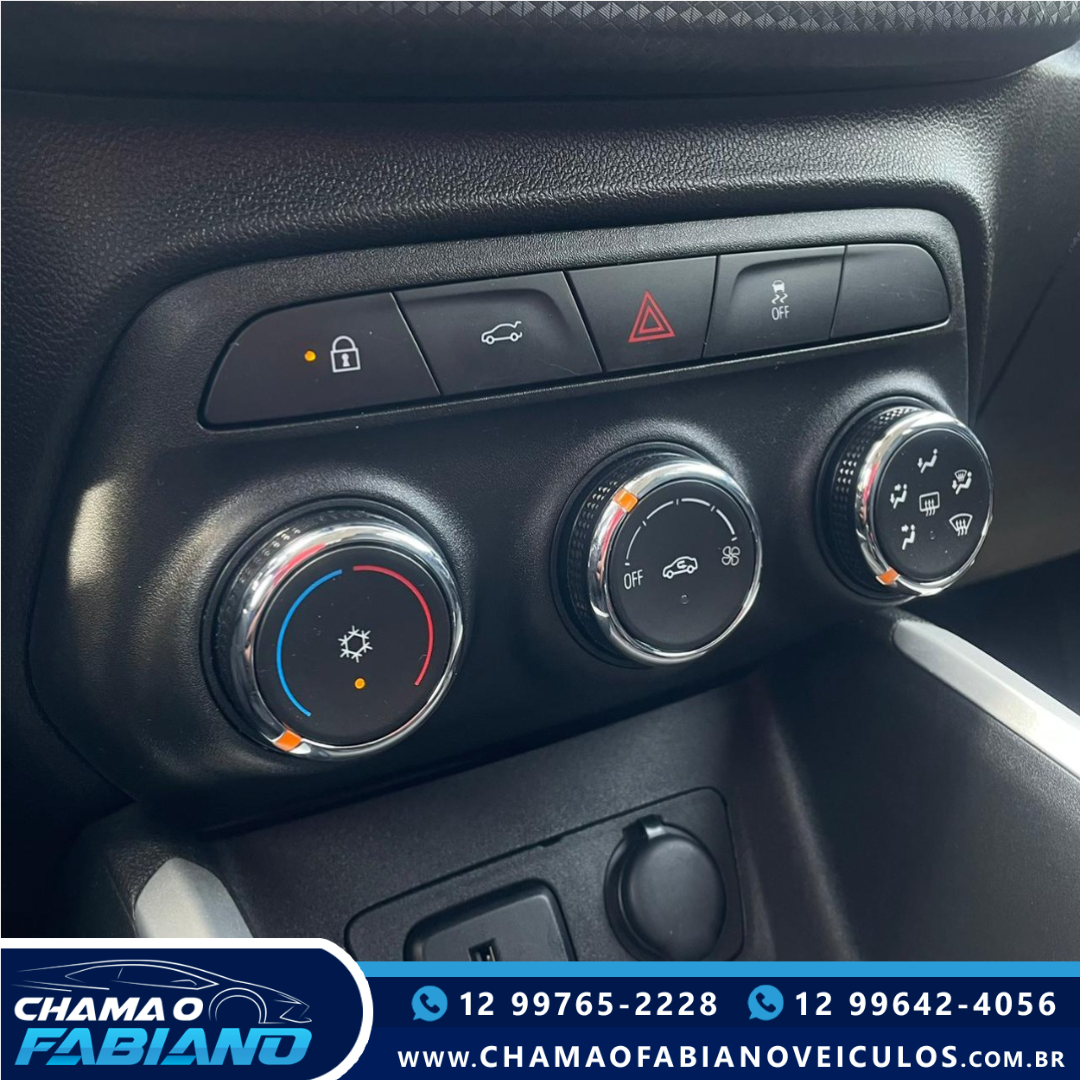 CHEVROLET Onix Hatch 1.0 4P FLEX LT TURBO