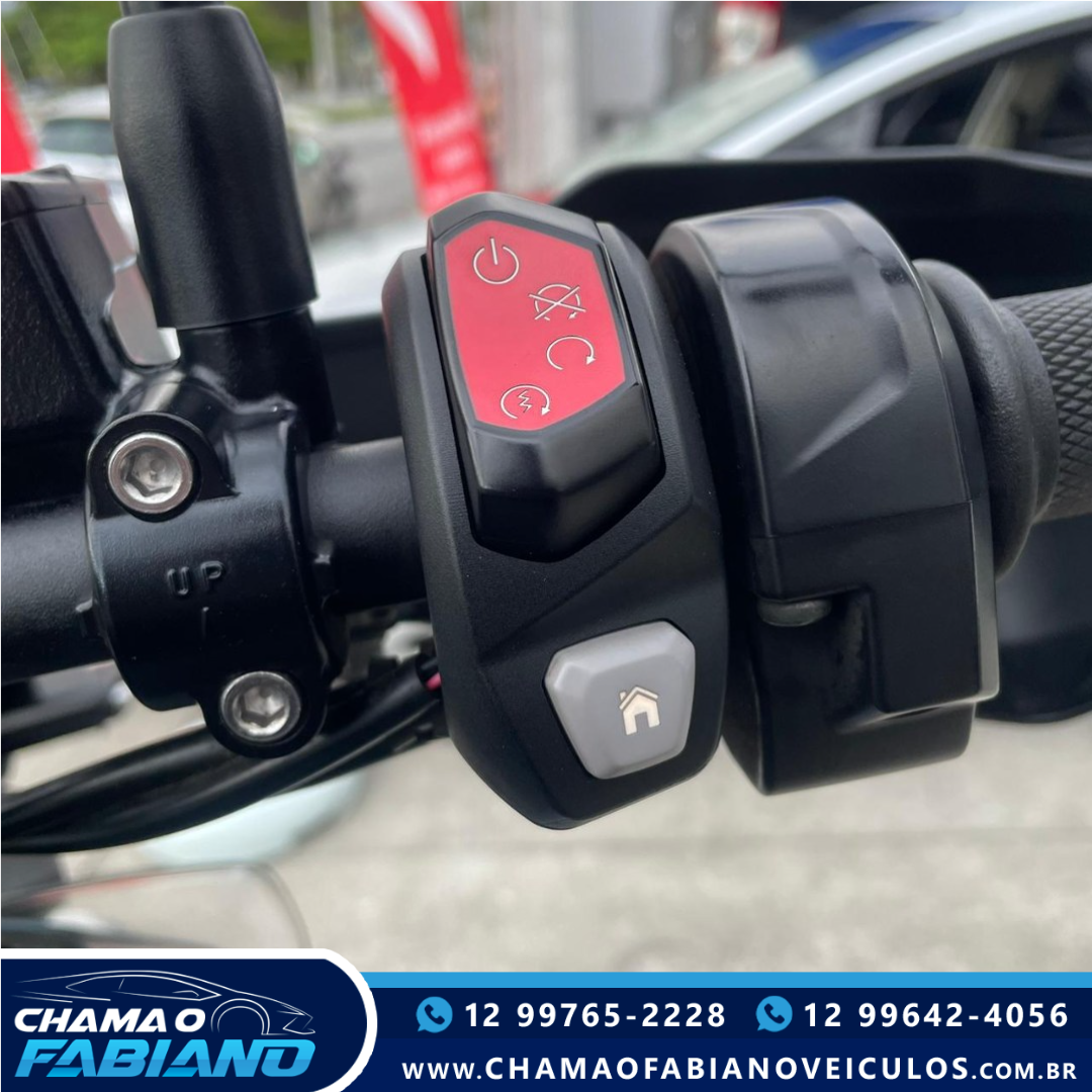 TRIUMPH Tiger 1200 XCA