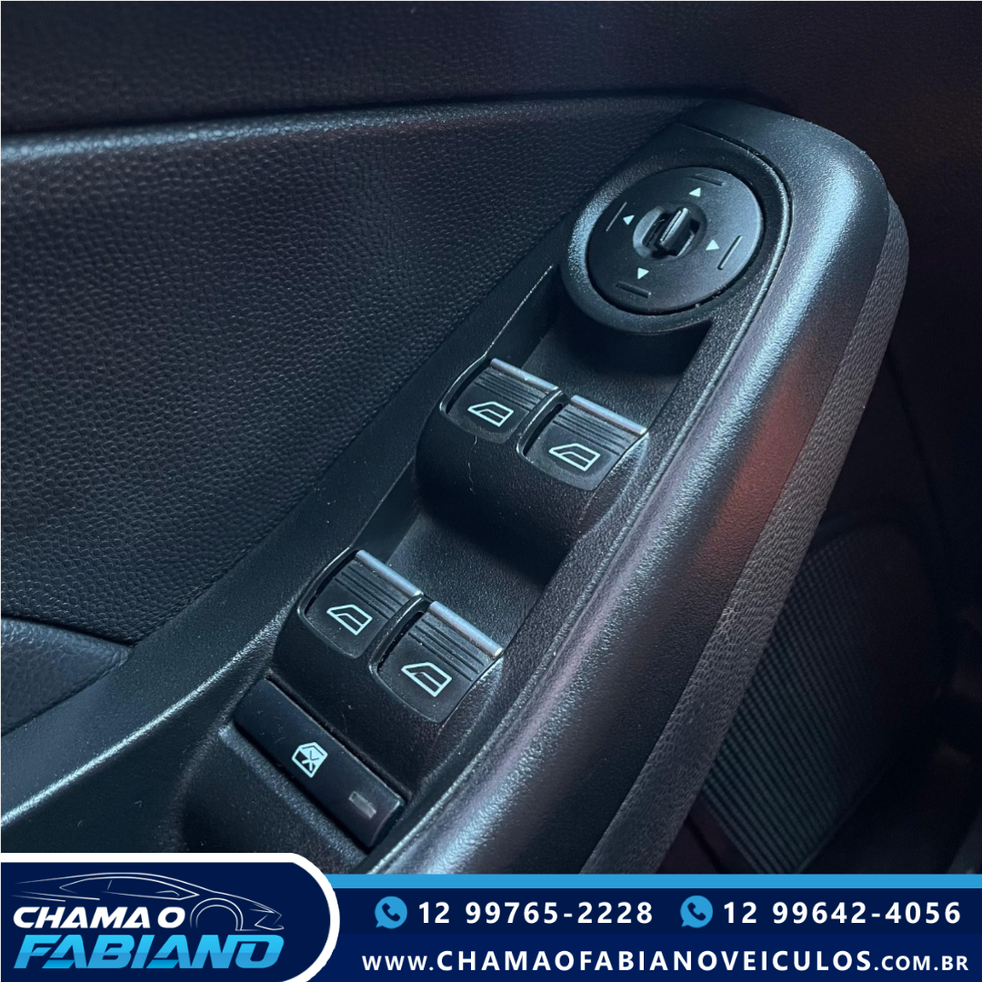 Fiesta Hatch 1.6 4P TITANIUM FLEX AUTOMÁTICO