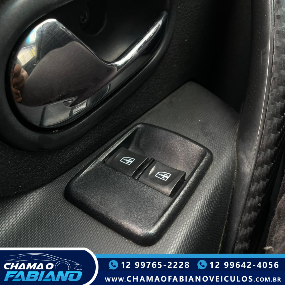 RENAULT Sandero 1.6 4P FLEX EXPRESSION