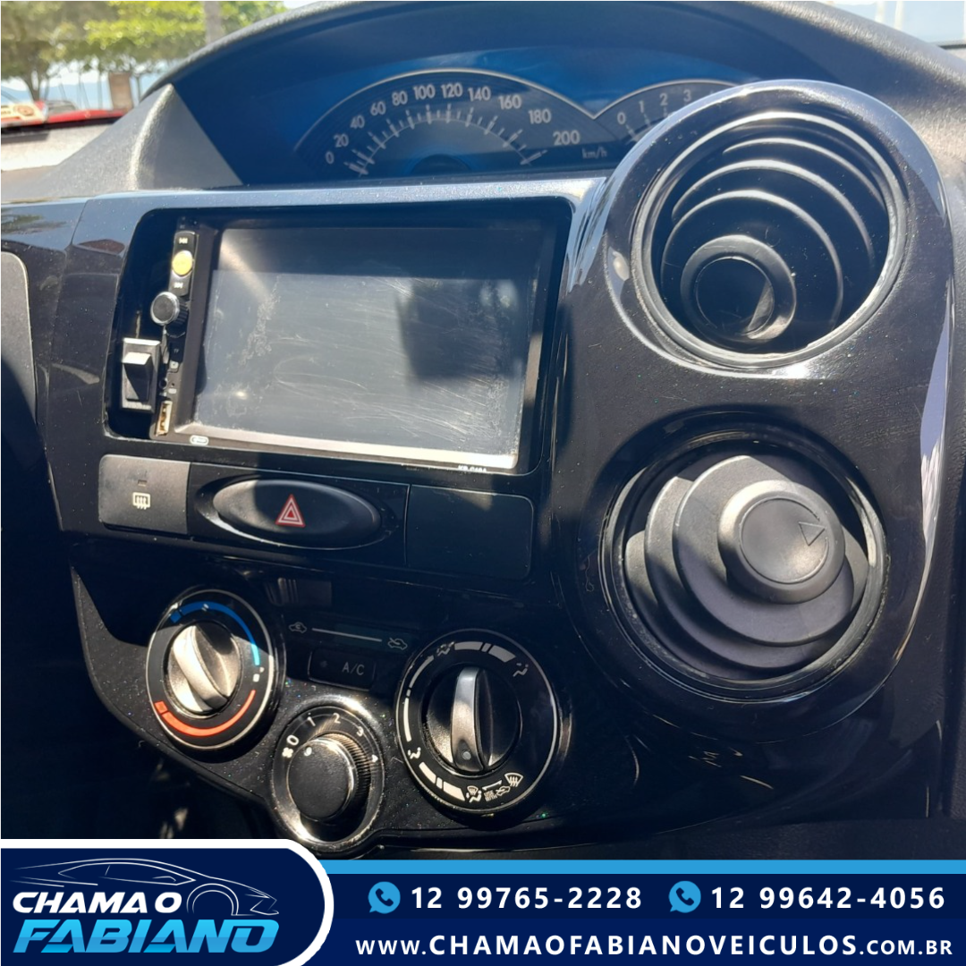 TOYOTA Etios Hatch 1.3 16V 4P FLEX X