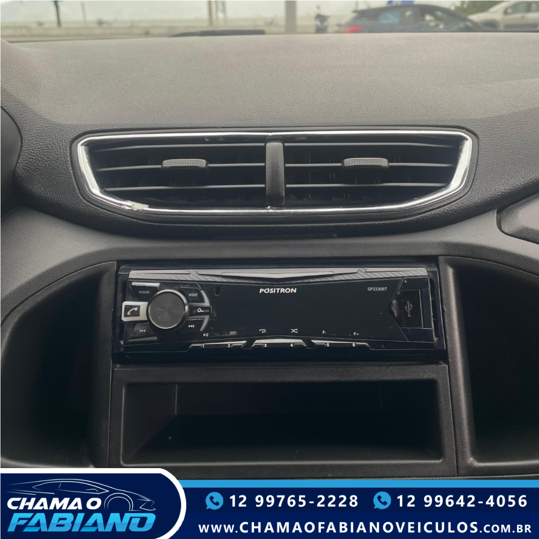 CHEVROLET Onix Hatch 1.0 4P FLEX LT CHEVROLET Onix Hatch 1.0 4P FLEX LT