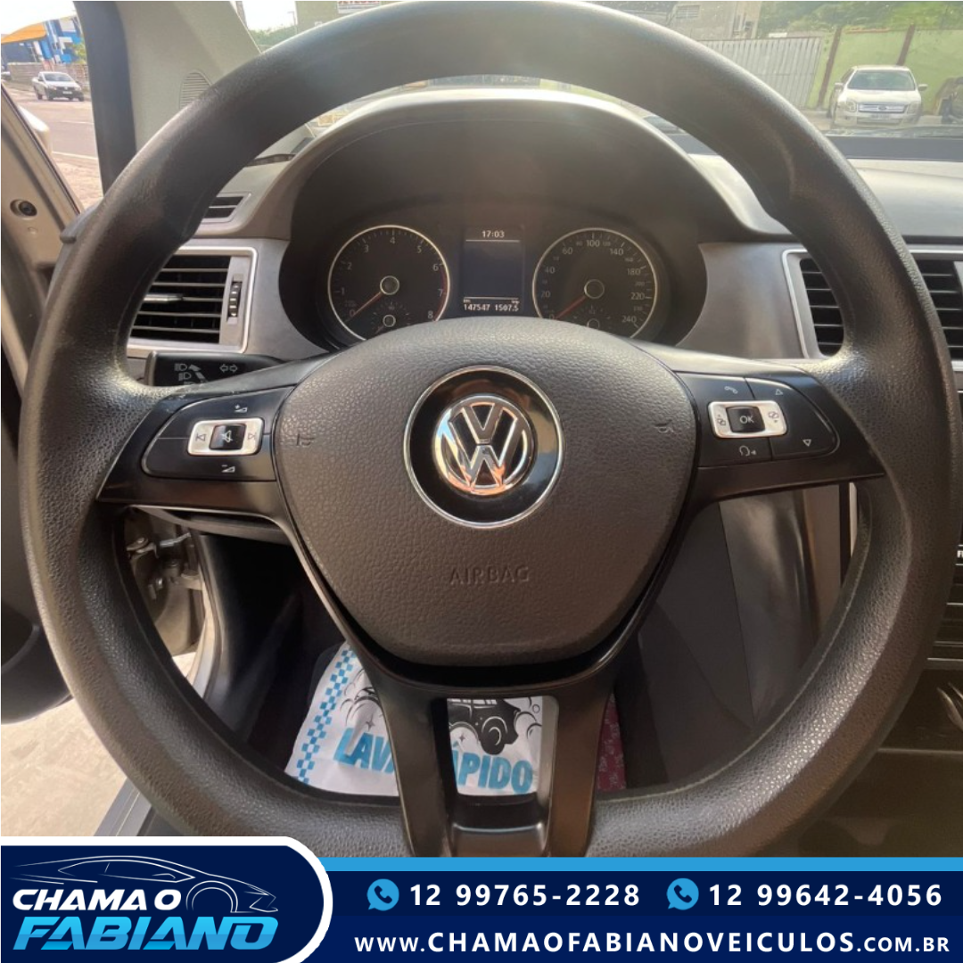 VOLKSWAGEN Fox 1.6 4P TRENDLINE FLEX