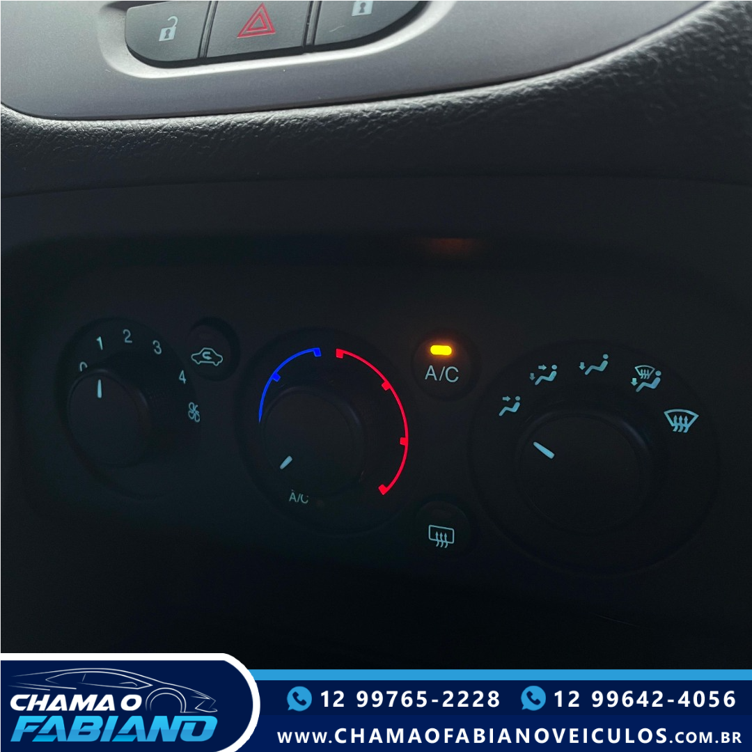 Ka Hatch 1.0 12V 4P TI-VCT SE FLEX
