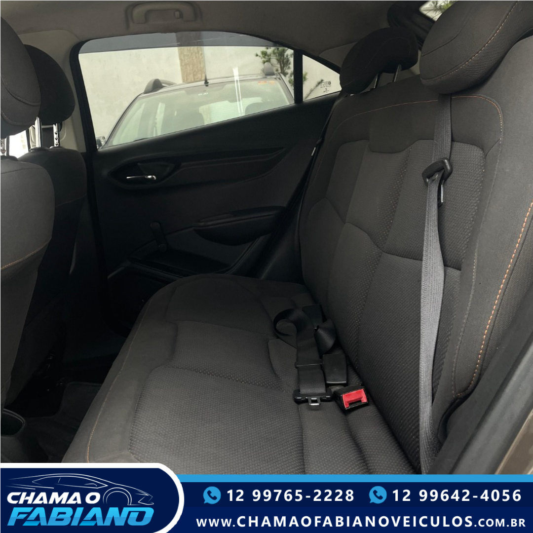 CHEVROLET Onix Hatch 1.0 4P FLEX LT CHEVROLET Onix Hatch 1.0 4P FLEX LT