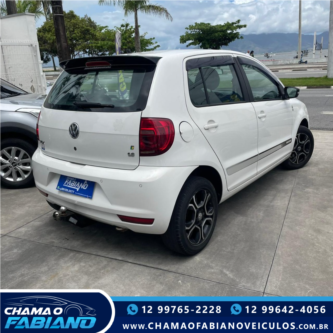 VOLKSWAGEN Fox 1.6 4P SELEÇÃO FLEX VOLKSWAGEN Fox 1.6 4P SELEÇÃO FLEX