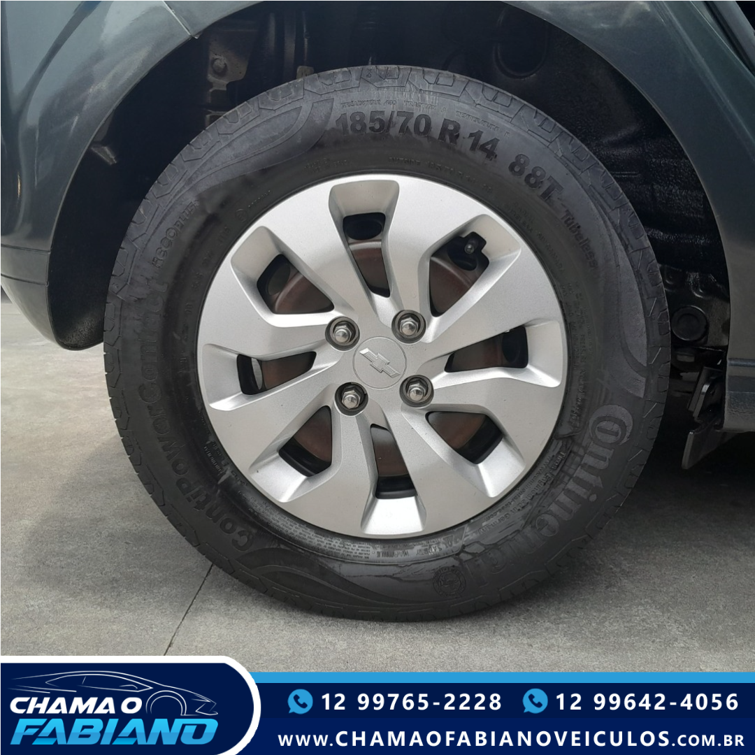 CHEVROLET Onix Hatch 1.0 4P FLEX JOY