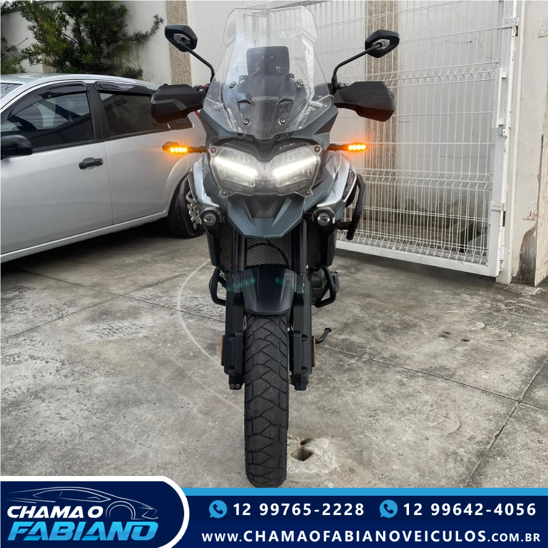 TRIUMPH Tiger 1200 XCA