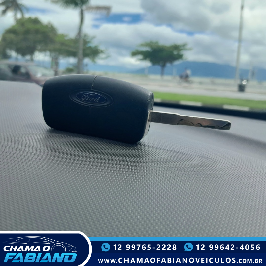 FORD Fiesta Hatch 1.6 16V 4P SE FLEX AUTOMÁTICO