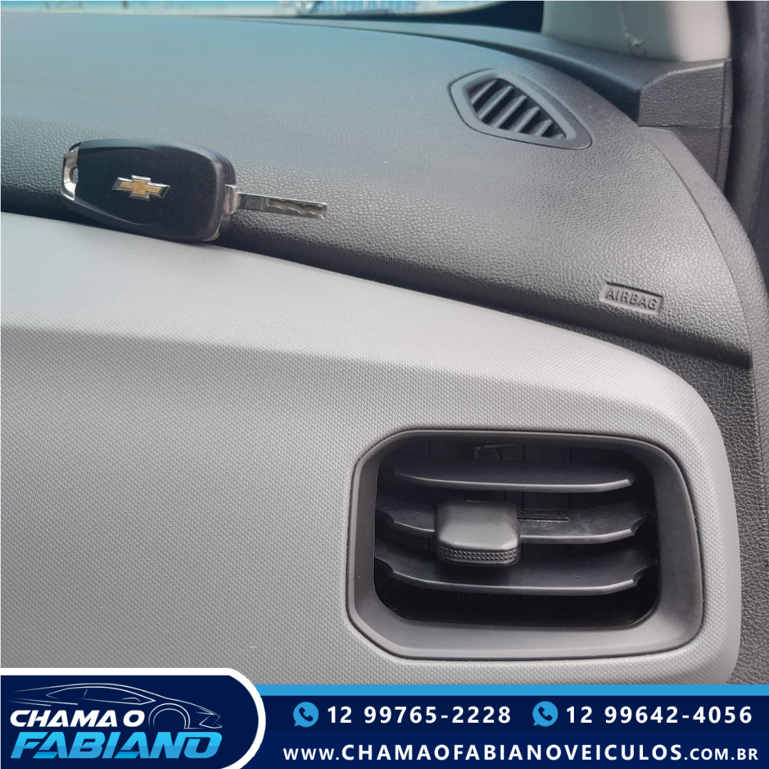 CHEVROLET Onix Hatch 1.0 4P FLEX JOY