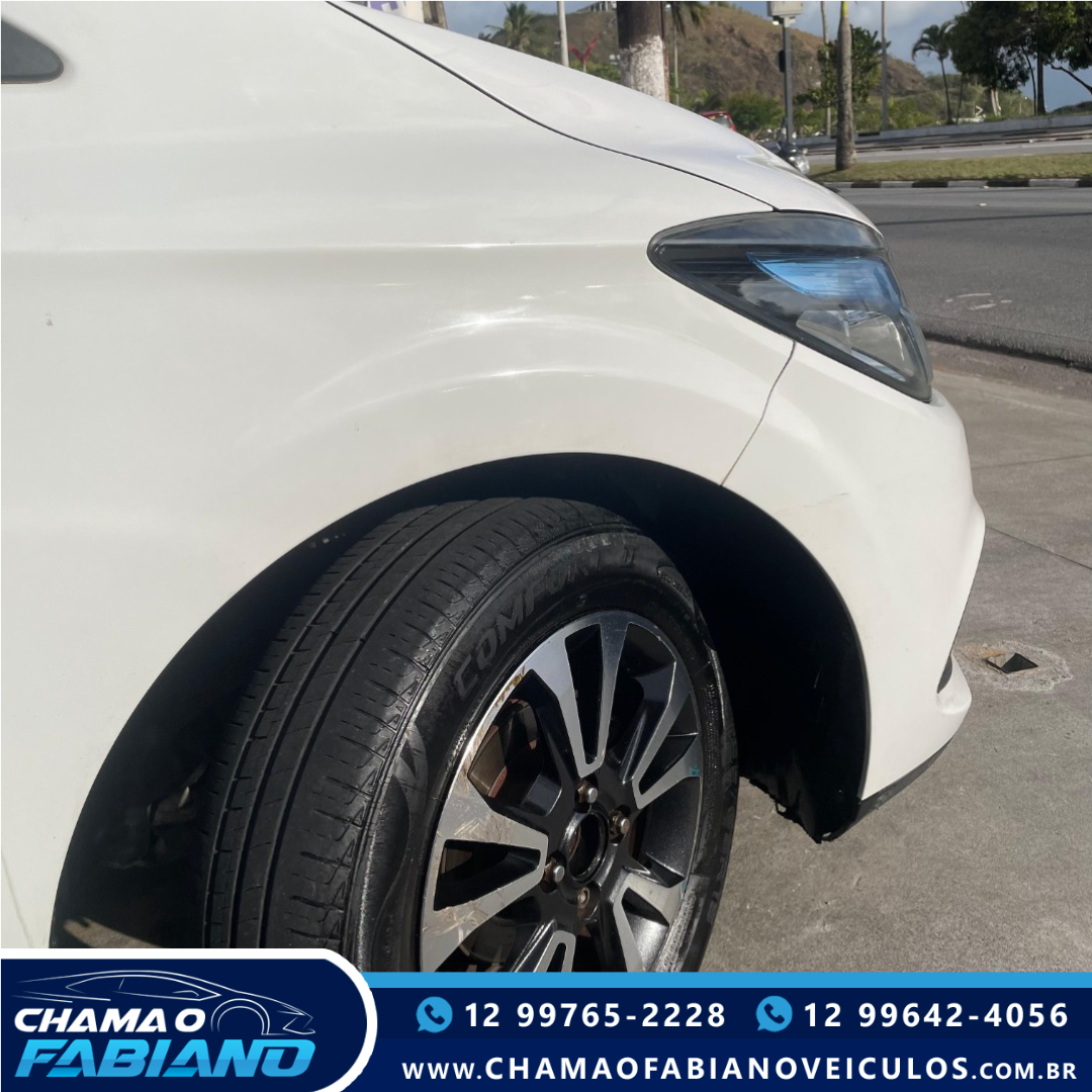 CHEVROLET Onix Hatch 1.4 4P FLEX LTZ CHEVROLET Onix Hatch 1.4 4P FLEX LTZ