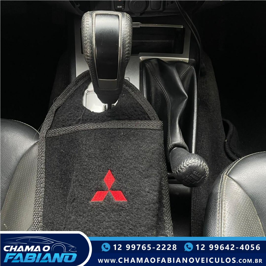 MITSUBISHI Pajero Dakar 3.2 16V 4P HPE 4X4  7 LUGARES TURBO INTECOOLER DIESEL AUTOMÁTICO