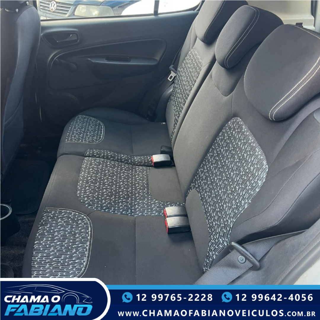 FIAT Uno 1.0 4P FLEX ATTRACTIVE