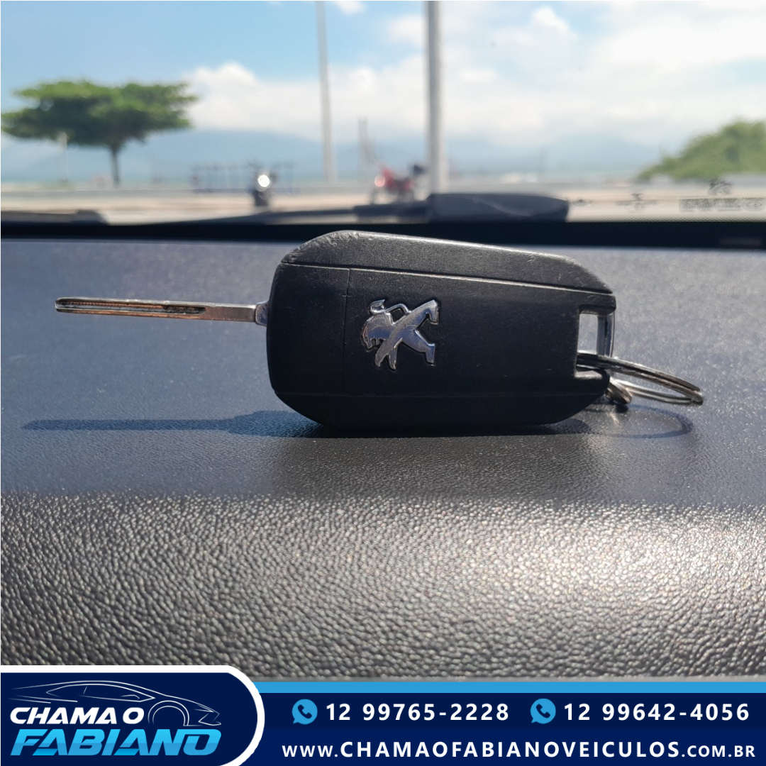 PEUGEOT 208 1.6 16V 4P FLEX GRIFFE AUTOMÁTICO