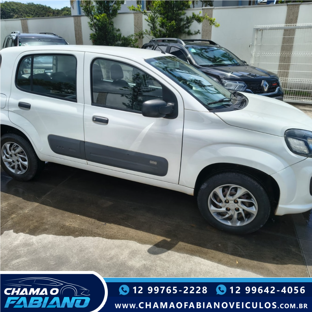 FIAT Uno 1.0 4P FLEX ATTRACTIVE