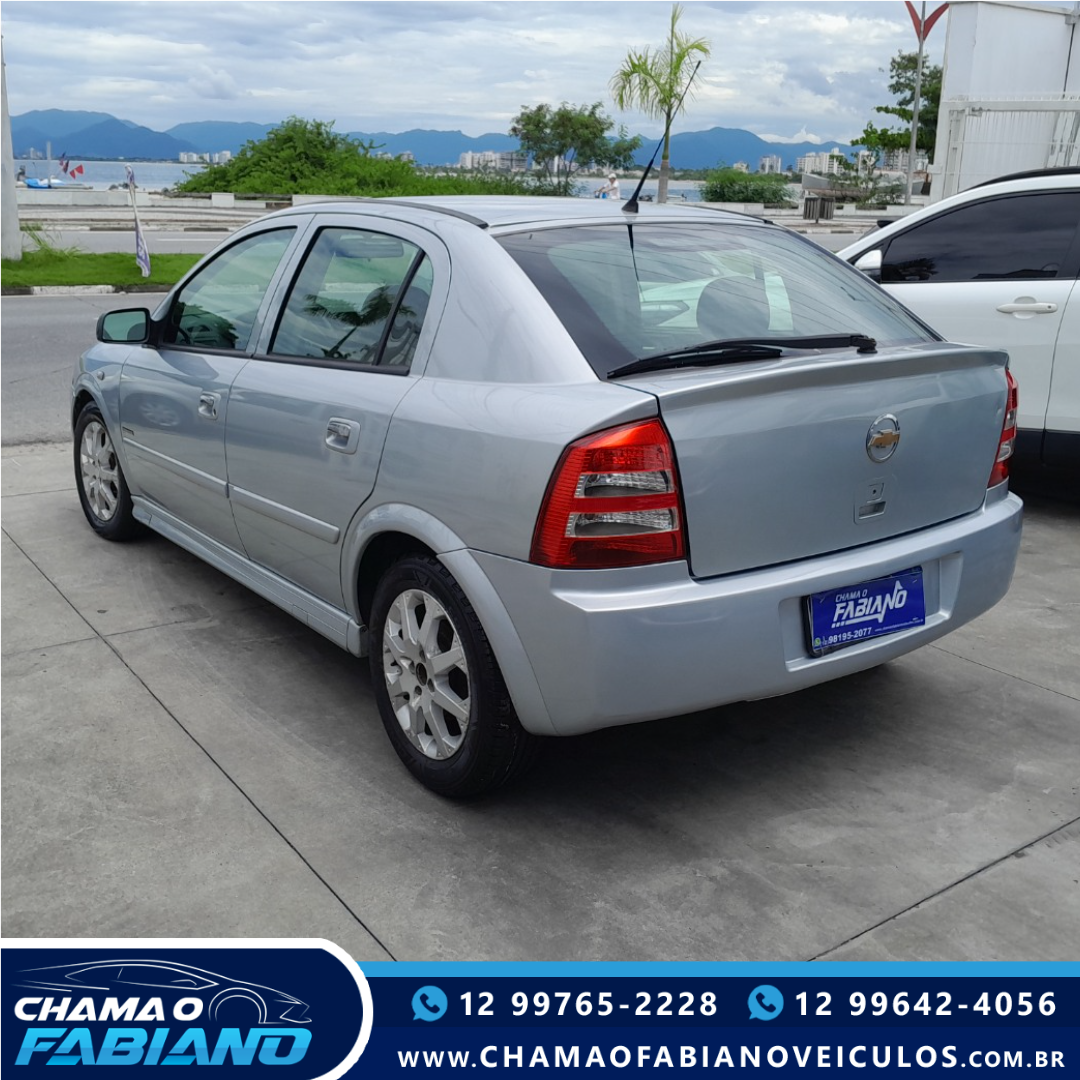 CHEVROLET Astra Hatch 2.0 4P ADVANTAGE FLEX AUTOMÁTICO