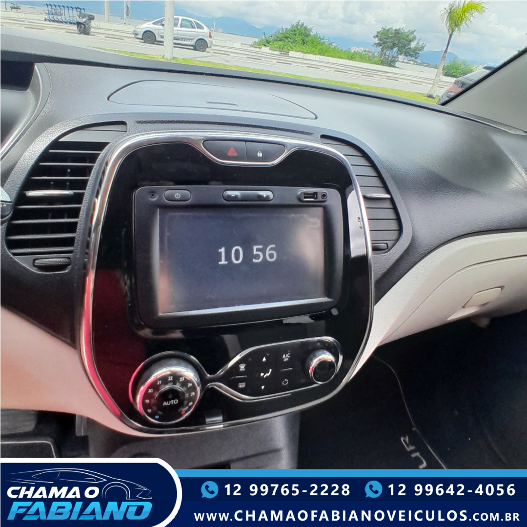 RENAULT Captur 1.6 16V 4P FLEX SCE INTENSE X-TRONIC CVT