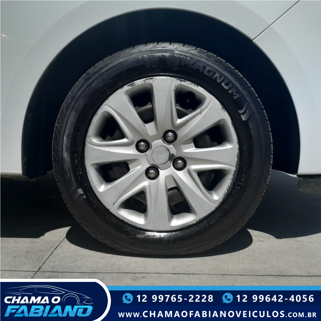 FORD Ka + Sedan 1.0 12V 4P TI-VCT SE FLEX