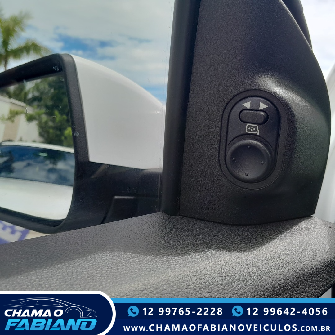 CHEVROLET Onix Hatch 1.0 4P FLEX LT