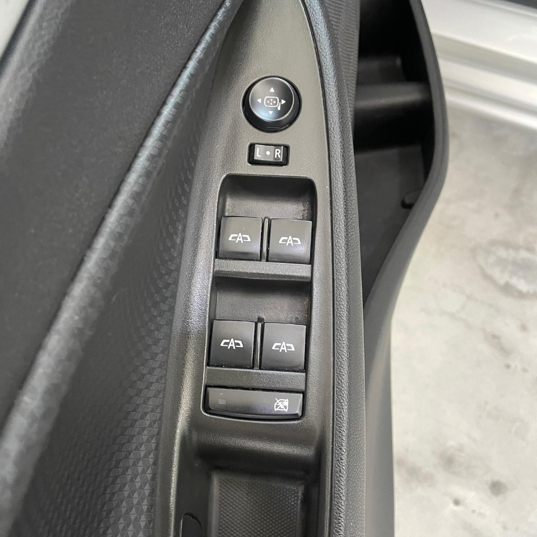 CHEVROLET Onix Hatch 1.0 4P FLEX LT TURBO