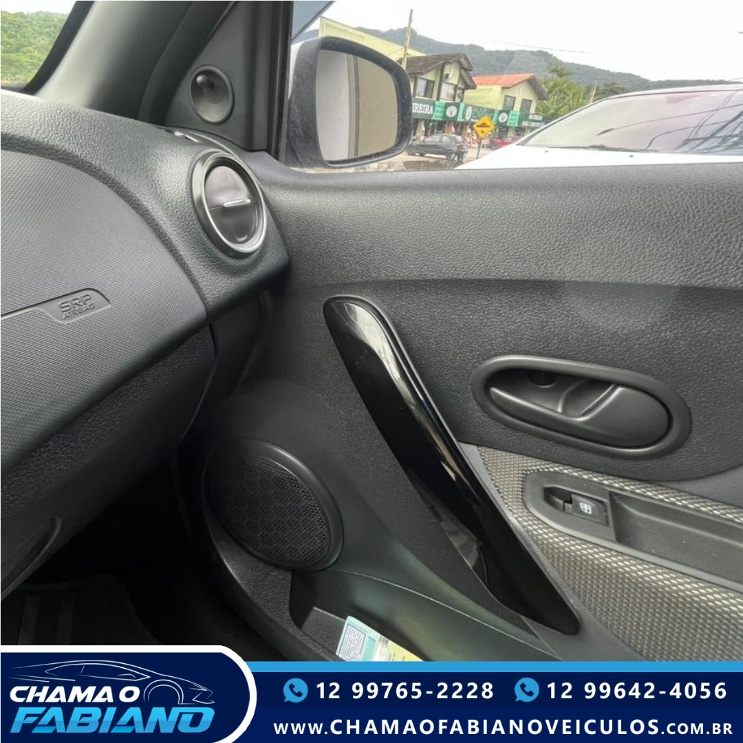 RENAULT Sandero 1.0 12V 4P FLEX SCE ZEN