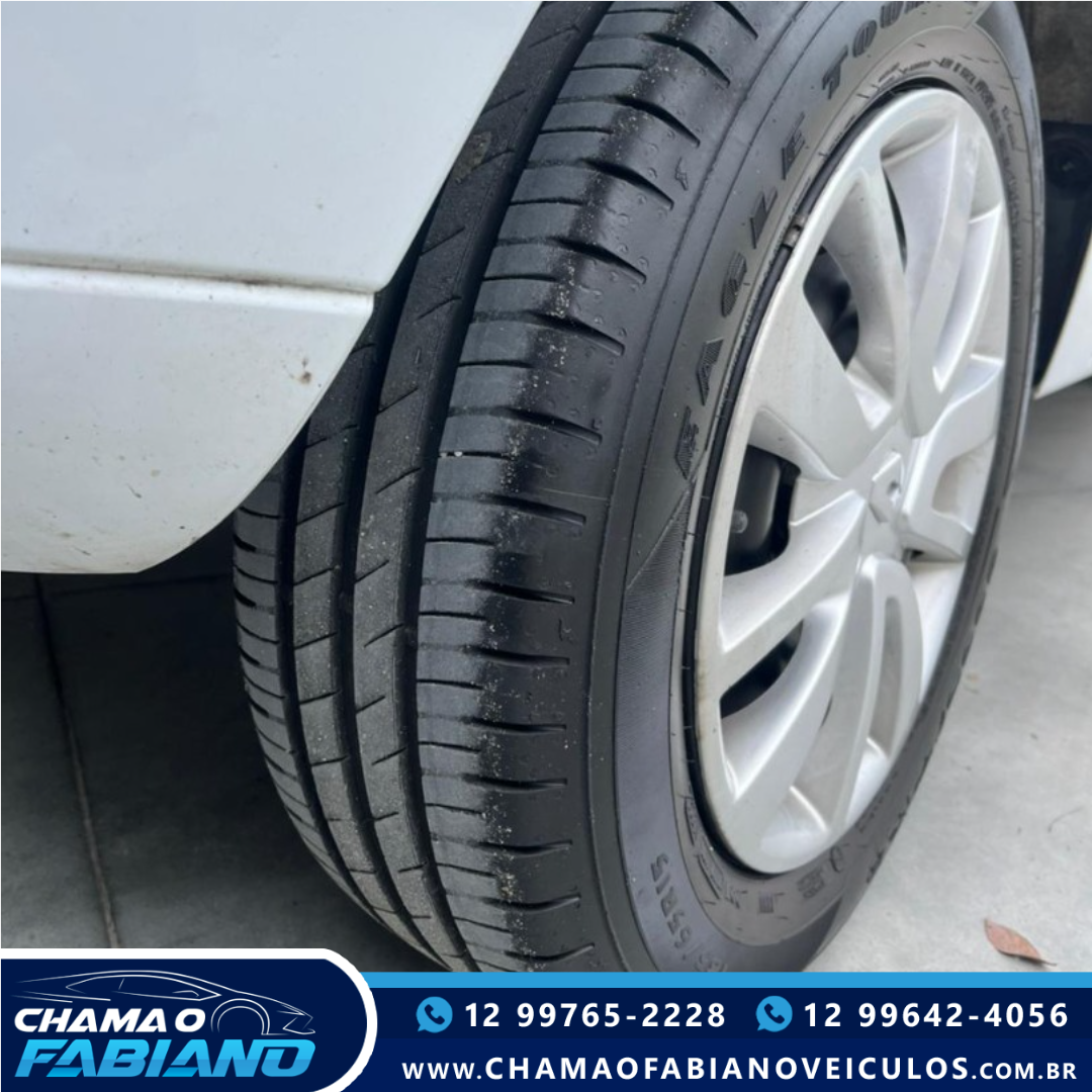 RENAULT Sandero 1.0 12V 4P FLEX SCE ZEN