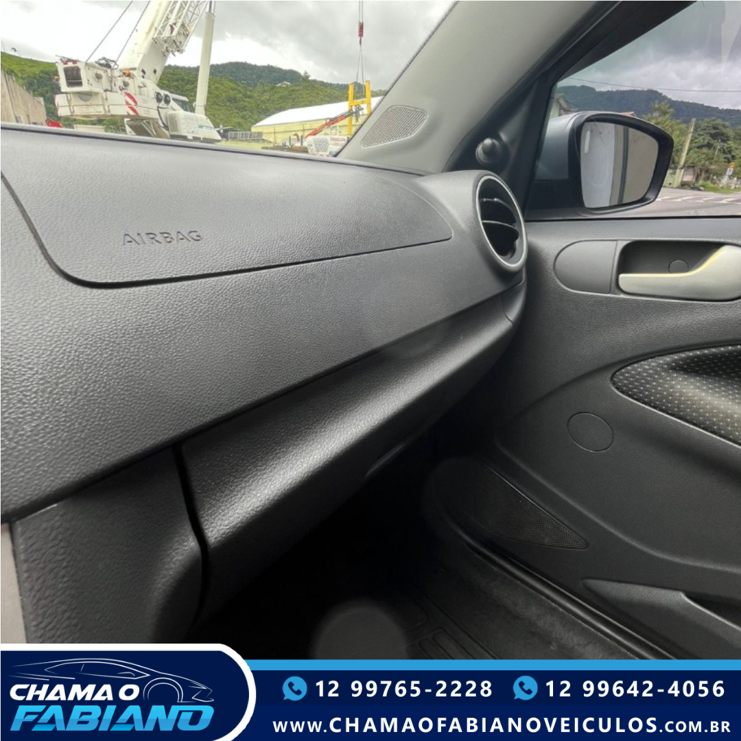 VOLKSWAGEN Gol 1.0 4P TRENDLINE FLEX