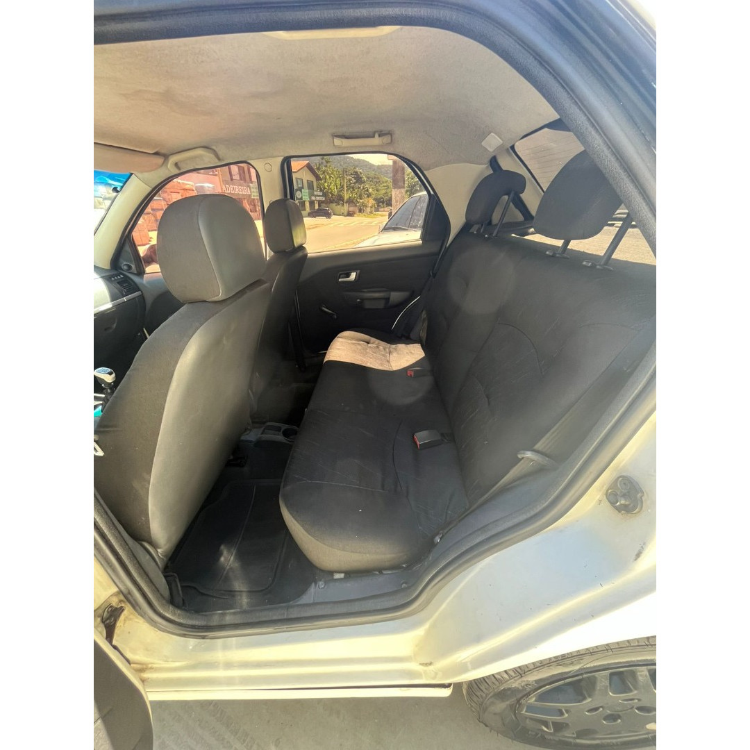 FIAT Palio 1.4 4P FLEX ELX