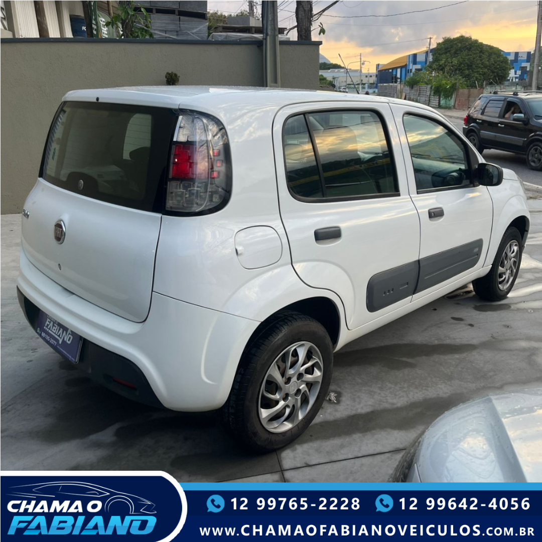 FIAT Uno 1.0 4P FLEX ATTRACTIVE