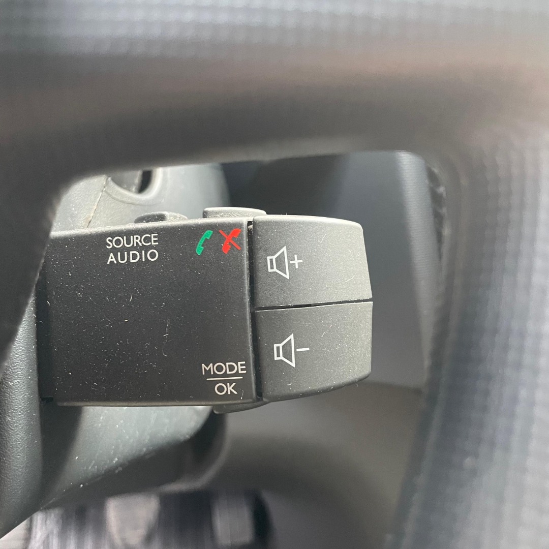 RENAULT Sandero 1.6 4P FLEX EXPRESSION