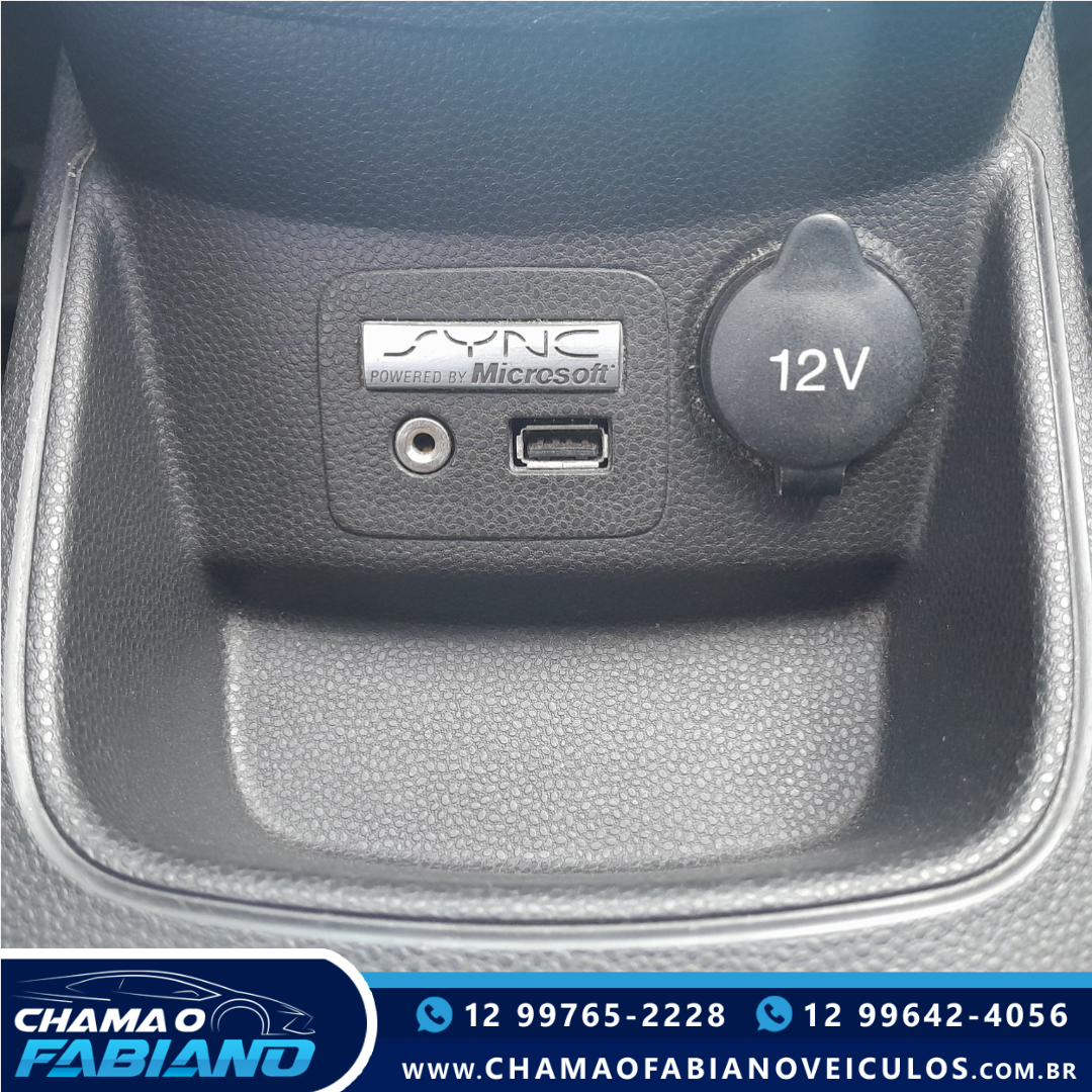 FORD Fiesta Hatch 1.6 16V 4P FLEX SE POWERSHIFT AUTOMÁTICO