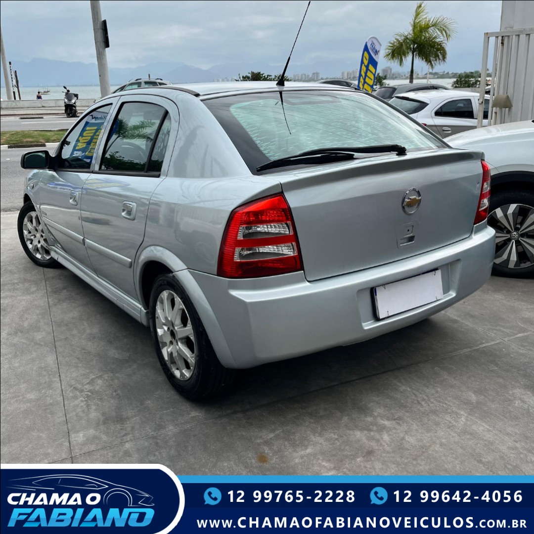 CHEVROLET Astra Hatch 2.0 4P ADVANTAGE FLEX AUTOMÁTICO