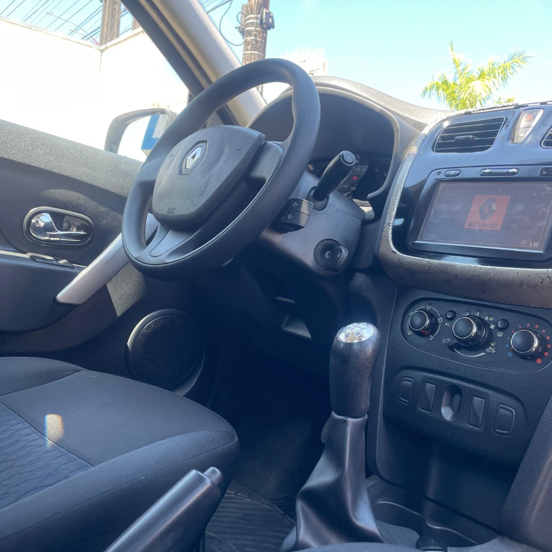 RENAULT Sandero 1.0 16V 4P FLEX EXPRESSION