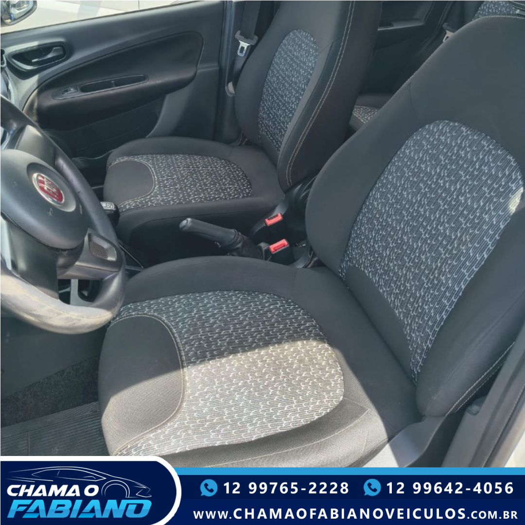 FIAT Uno 1.0 4P FLEX ATTRACTIVE