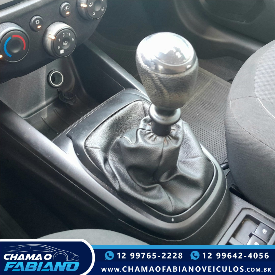 CHEVROLET Onix Hatch 1.0 4P FLEX JOY