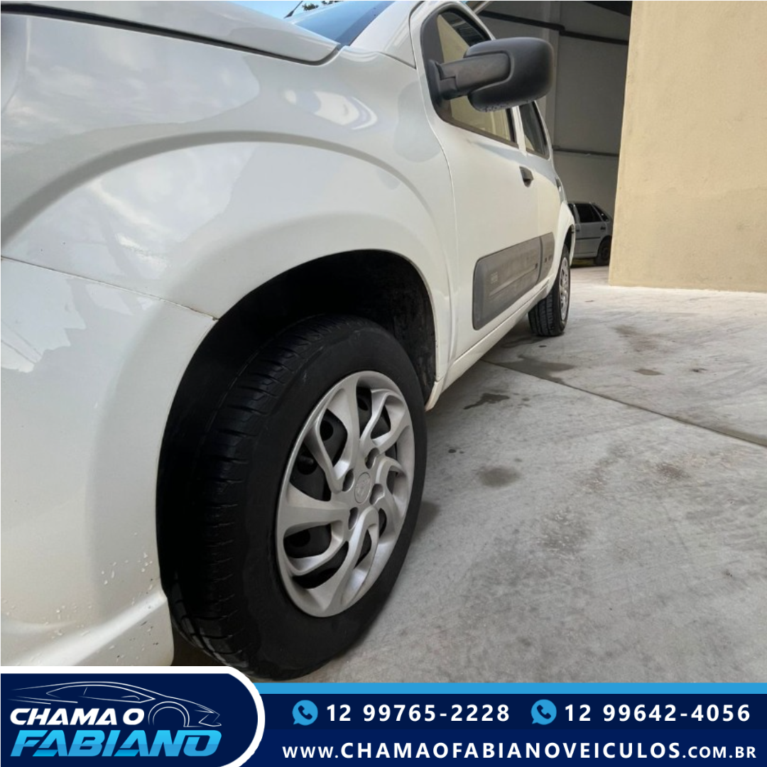 FIAT Uno 1.0 4P FLEX ATTRACTIVE