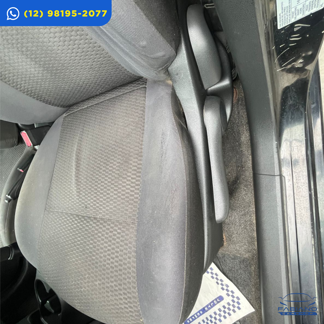 NISSAN March 1.0 16V 4P FLEX