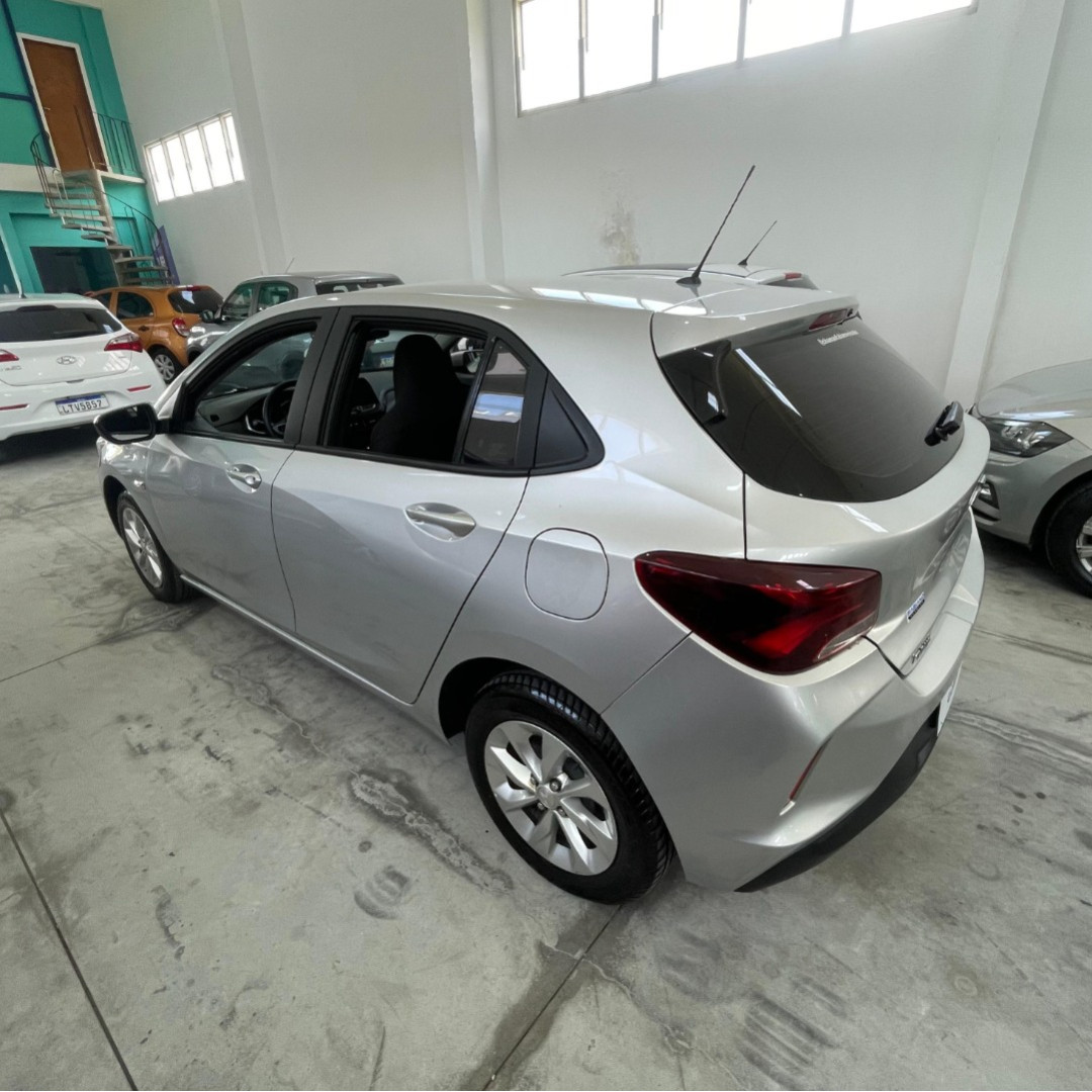 CHEVROLET Onix Hatch 1.0 4P FLEX LT TURBO
