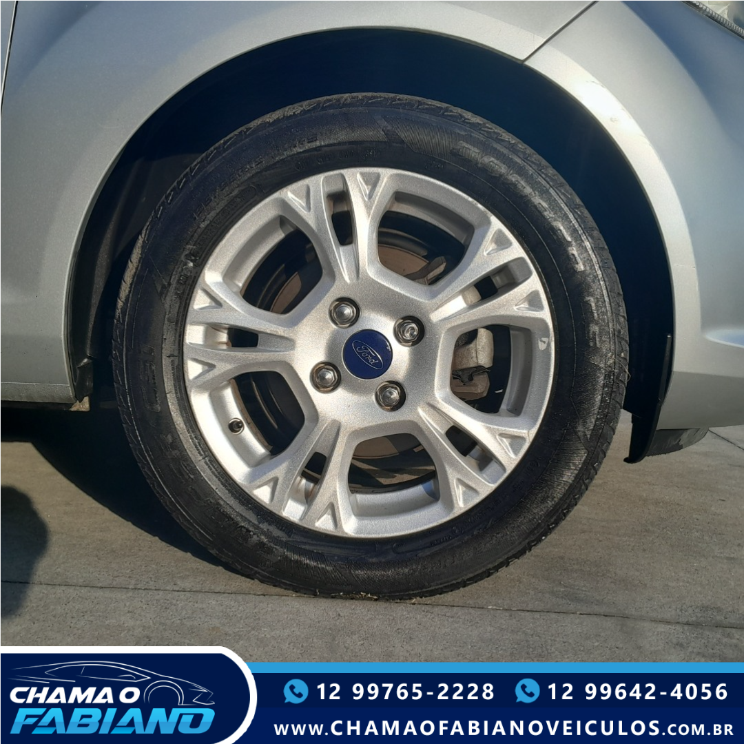 FORD Fiesta Hatch 1.6 16V 4P FLEX SE POWERSHIFT AUTOMÁTICO