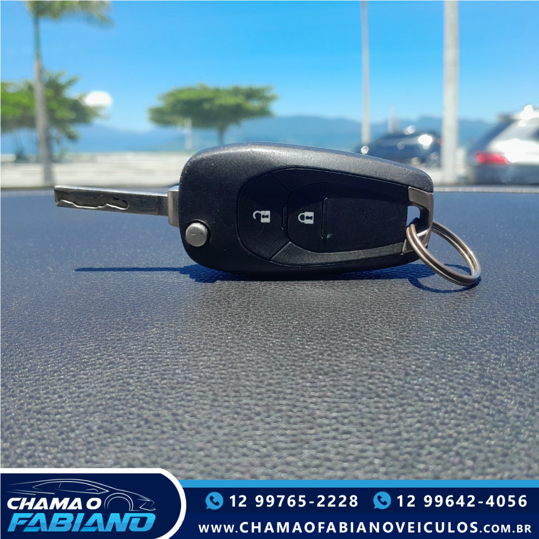 CHEVROLET Onix Hatch 1.0 4P FLEX JOY