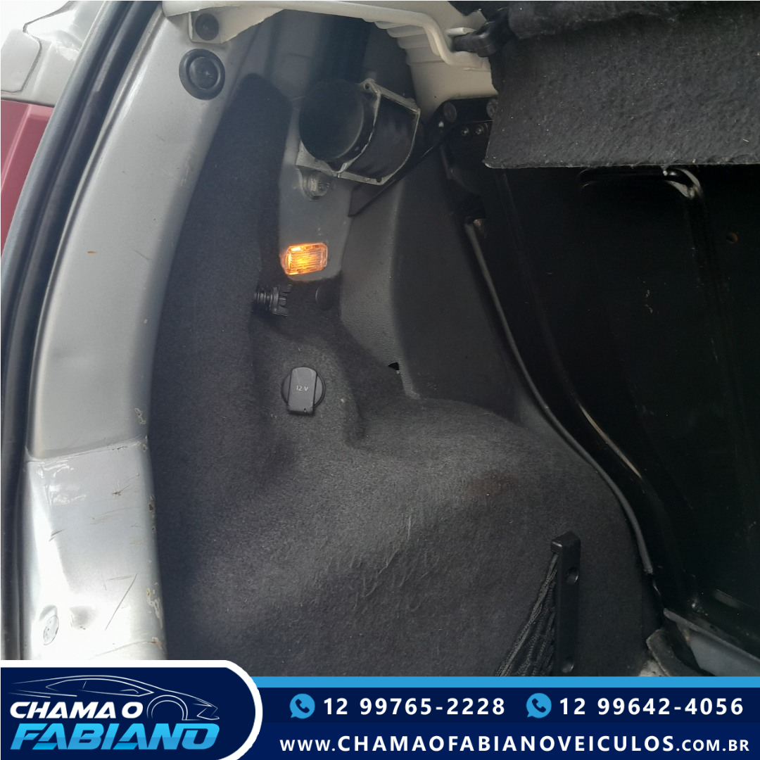 VOLKSWAGEN Fox 1.0 FLEX