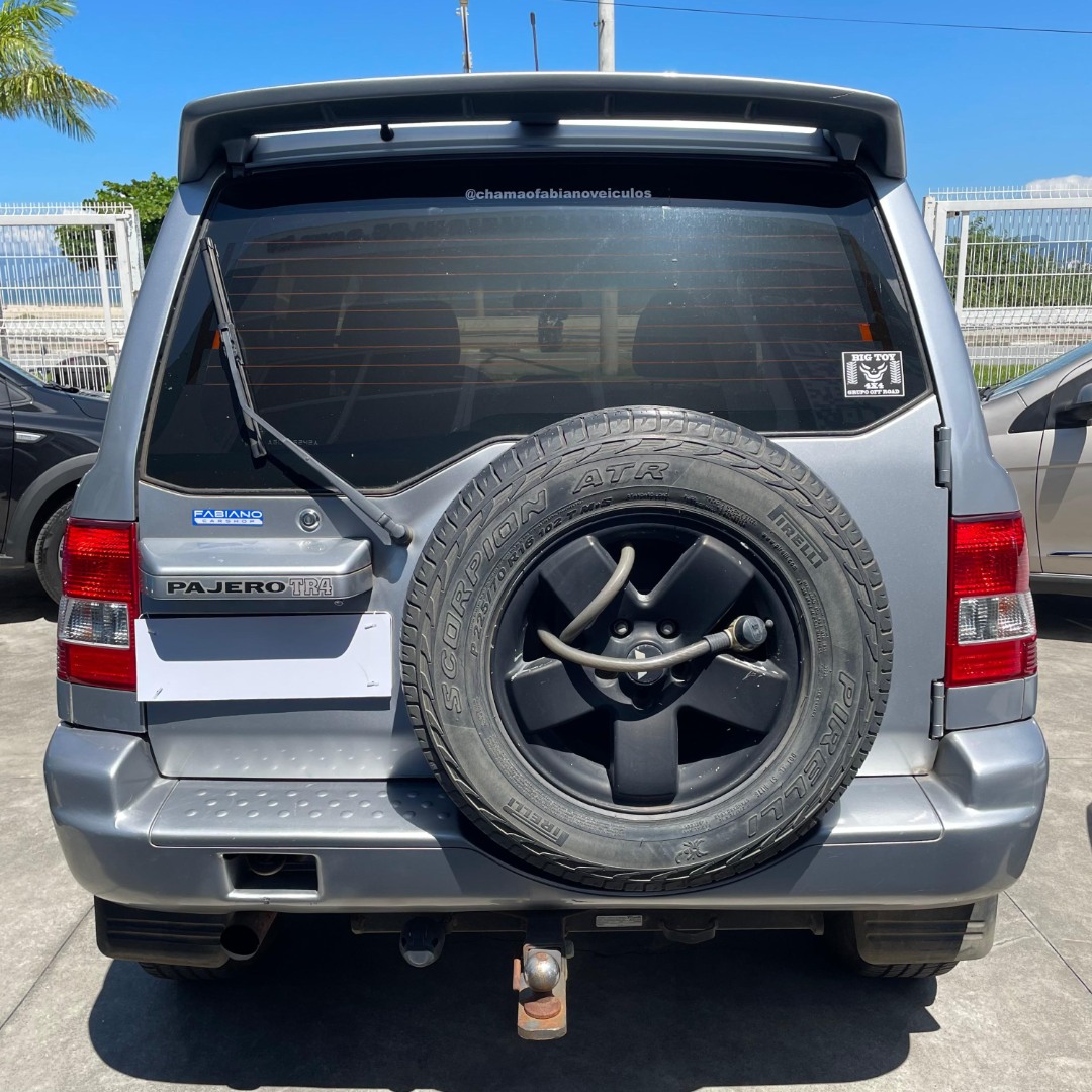 MITSUBISHI Pajero TR4 2.0 16V 4P 4X4 LONGE RANGE AUTOMÁTICO